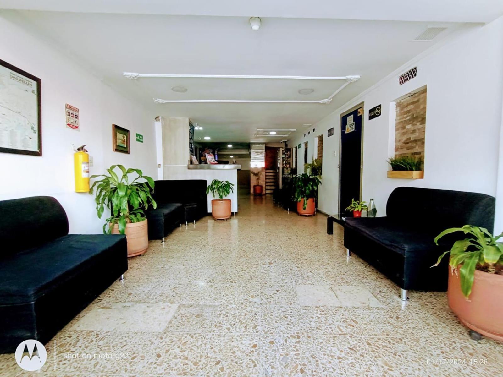 Hotel Medellin Kapital Εξωτερικό φωτογραφία